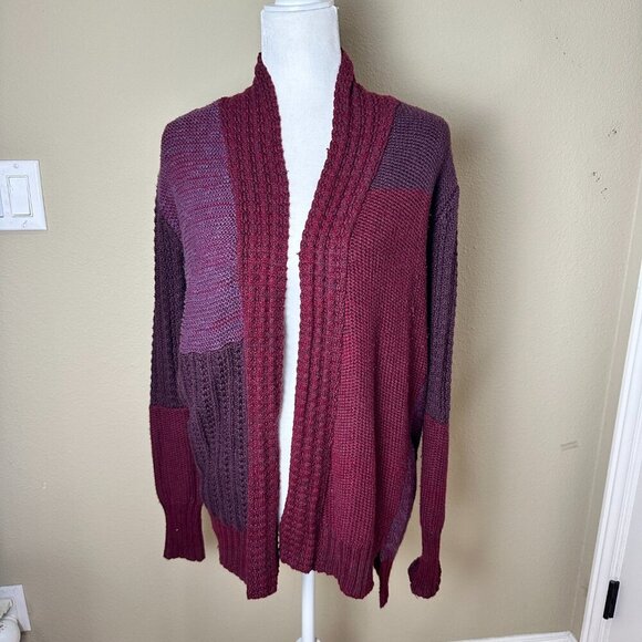 URBAN OUTFITTERS Ecote Patchwork Maroon Open Drap Cardigan Sweater Size Medium - Picture 2 of 9